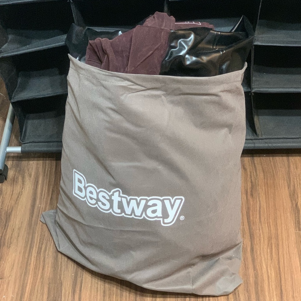 Bestway Twin Size Air Mattress with Internal Air Pump No Box
